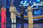 SRK n Deepika at Indian Idol Junior Event - 27 of 59