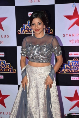 Star Parivar Awards 2017 Red Carpet Photos - 51 of 62