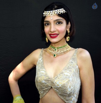 Summer Fashion Bridal Show - 19 of 21