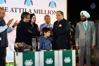 Sunny Leone at The Atilla Million Race Event - 33 of 38