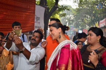 Sushmita Sen at Durga Aarti - 9 of 21