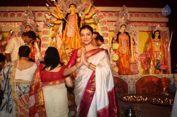 Sushmita Sen at Durga Aarti - 16 of 21