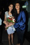 Sushmita Sen with Miss Asia Pacific 2012 Winner - 4 of 35