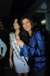 Sushmita Sen with Miss Asia Pacific 2012 Winner - 12 of 35