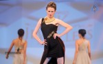 Top Bolly Celebs at IBJA Fashion Show - 75 of 207