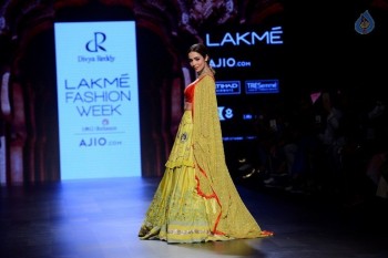 Top Celebrities at 2017 LFW Summer 2 - 40 of 84