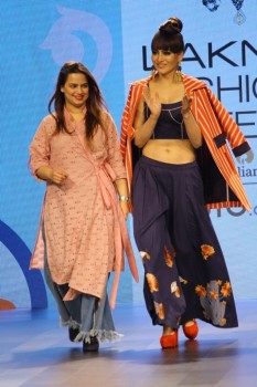 Urvashi Rautela at LFW Summer 2017 - 36 of 37
