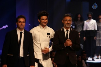 Van Heusen and GQ Fashion Nights 2016 - 15 of 42