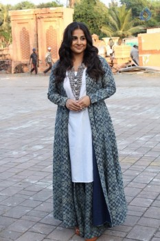 Vidya Balan at Kahani 2 Promo Shoot - 23 of 25