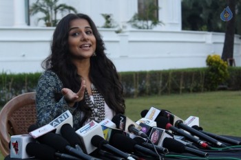 Vidya Balan at Kahani 2 Promo Shoot - 25 of 25