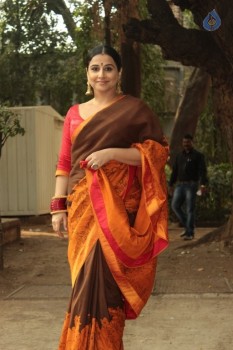 Vidya Balan Unveiles Designers Summer Collection - 15 of 42