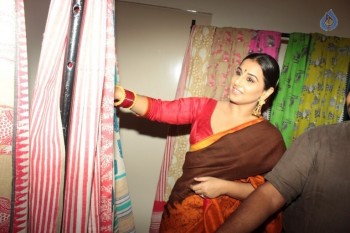 Vidya Balan Unveiles Designers Summer Collection - 17 of 42