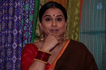 Vidya Balan Unveiles Designers Summer Collection - 23 of 42