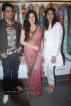 Zarine Khan At Riyaz Gangji's Libas Store - 11 of 30