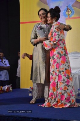 Abhiyum Anuvum Movie Press Meet  Photos