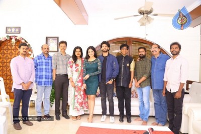 Anaganaga O Premakatha Movie Press Meet