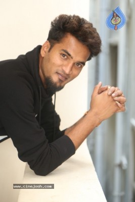 Anaganaga Oka Oollo Movie Press Meet Photos