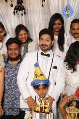 Bigg Boss Kaushal Birthday Celebrations