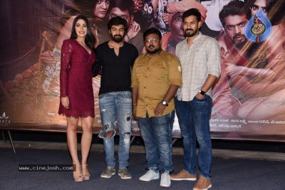 Chikati Gadilo chithakotudu Success meet