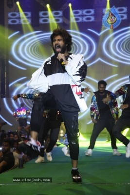 Dear Comrade Music Festival in Hyderabad Set 01