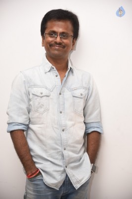 Director AR Murugadoss Interview Photos