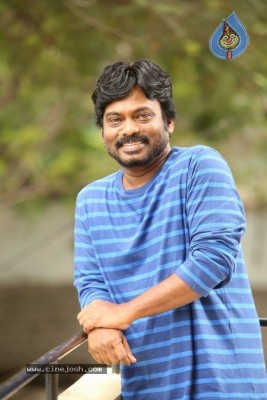 Director Karunakaran Interview Photos