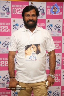 E Ee Premiere Show at Cinemax