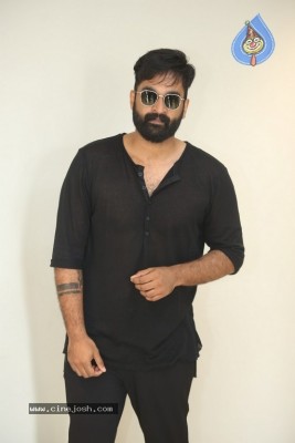 Manu Movie Trailer Launch Photos