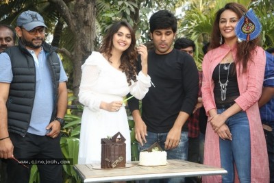 Okka Kshanam Movie Success Meet