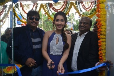 Raashi Khanna Launches Big C Mobile Store