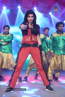 Sai Dhanshika Dance Performance Photos