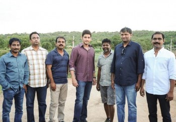 Srimanthudu Working Photos