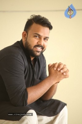 Tarun Bhaskar Interview Photos