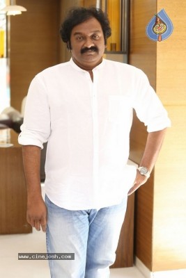 VV Vinayak Intelligent Interview Photos