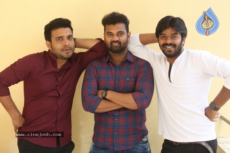3 Monkeys Movie Press Meet - 18 / 39 photos