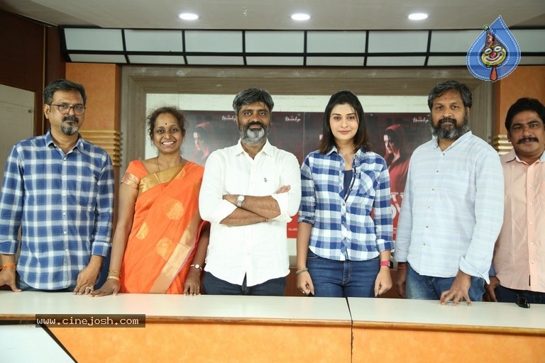 5ws Movie First Look Launch - 12 / 19 photos