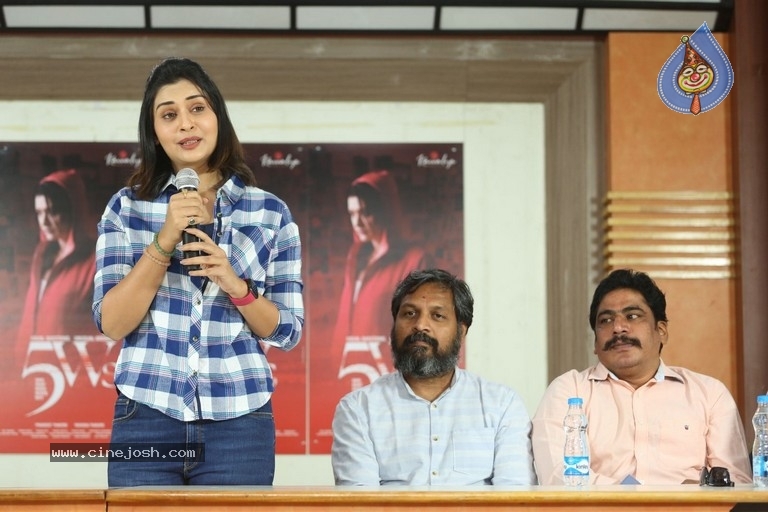 5ws Movie First Look Launch - 15 / 19 photos