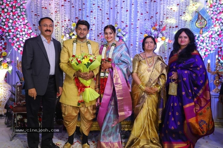 Actor Koushik Wedding Reception Photos - 5 / 19 photos