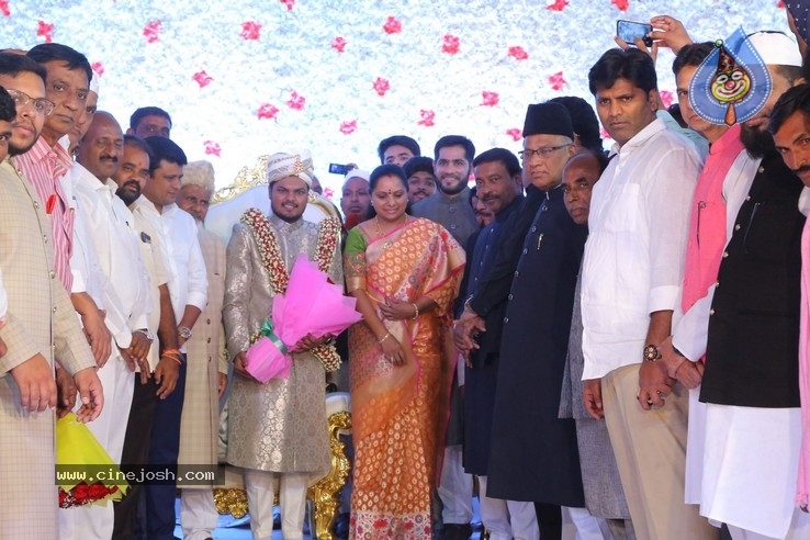 Ahmed Abhdul Taqveem And Dr Zoha Mujeeb Wedding Ceremony - 10 / 62 photos