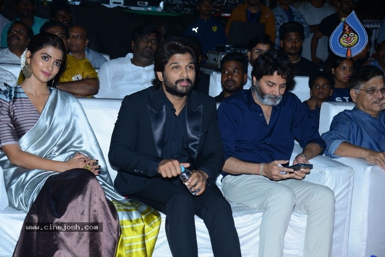 Ala Vaikunthapurramloo Success Celebrations 01 - 23 / 84 photos