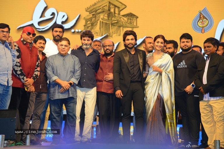 Ala Vaikunthapurramloo Success Celebrations 02 - 4 / 37 photos
