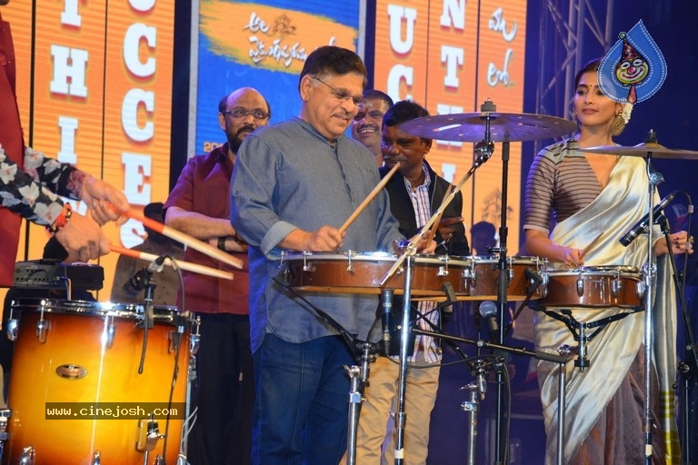 Ala Vaikunthapurramloo Success Celebrations 02 - 30 / 37 photos