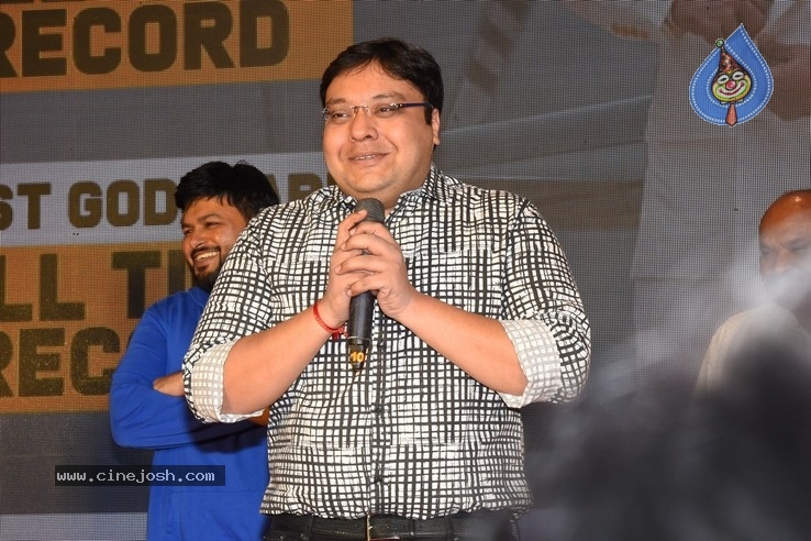 Ala Vaikunthapurramuloo Thanks Meet - 29 / 71 photos