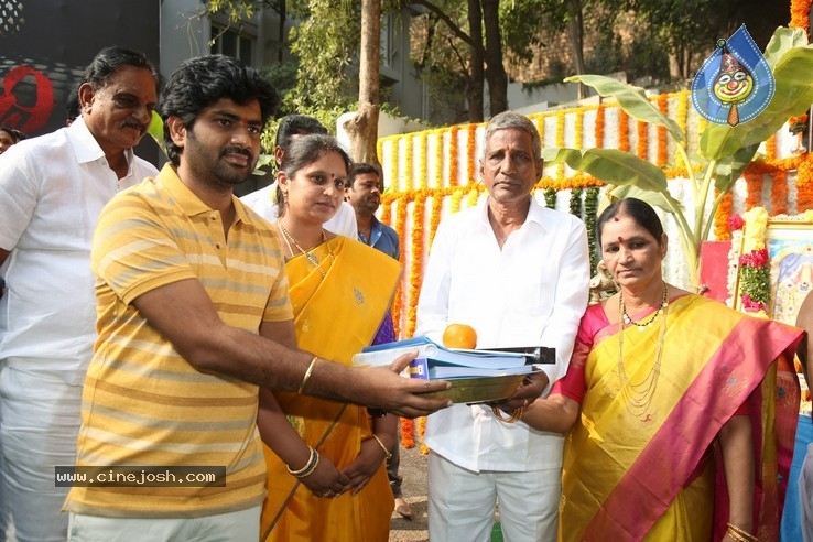 Allari Naresh New Movie Opening - 28 / 35 photos