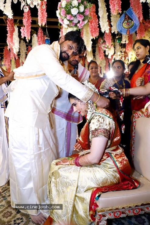 Archana Wedding Reception Photos - 7 / 31 photos