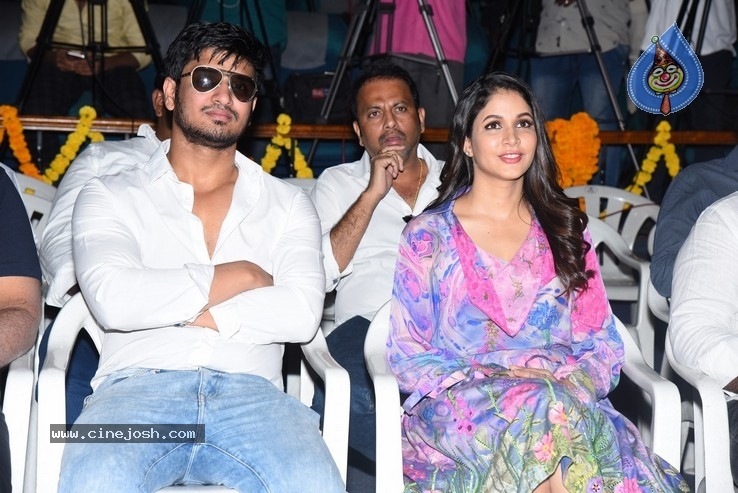 Arjun Suravaram  Success Meet - 35 / 40 photos