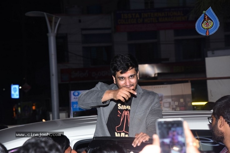 Arjun Suravaram Tour at Warangal - 19 / 36 photos