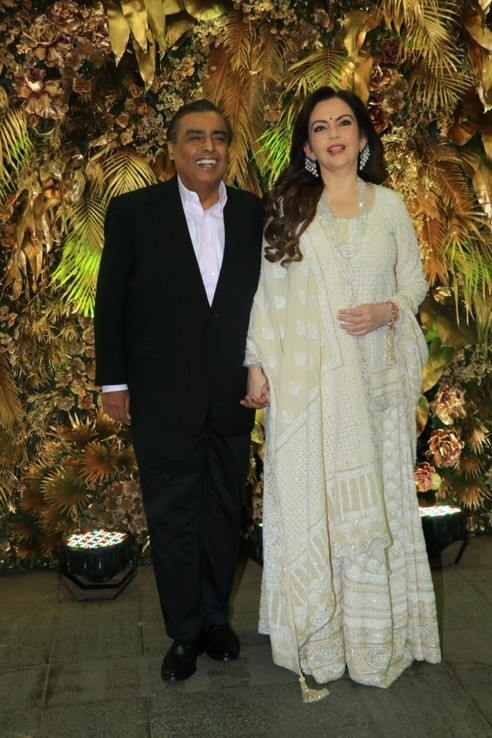Armaan Jains Wedding Reception - 16 / 42 photos