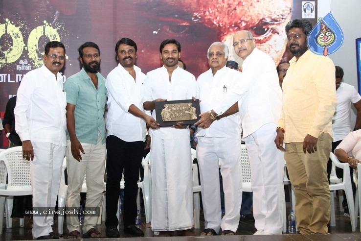 Asuran Movie Success Meet Stills - 10 / 51 photos