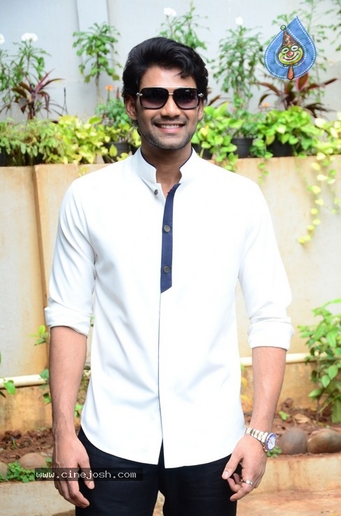 Bellamkonda  Sreenivas New Movie Opening  - 20 / 51 photos